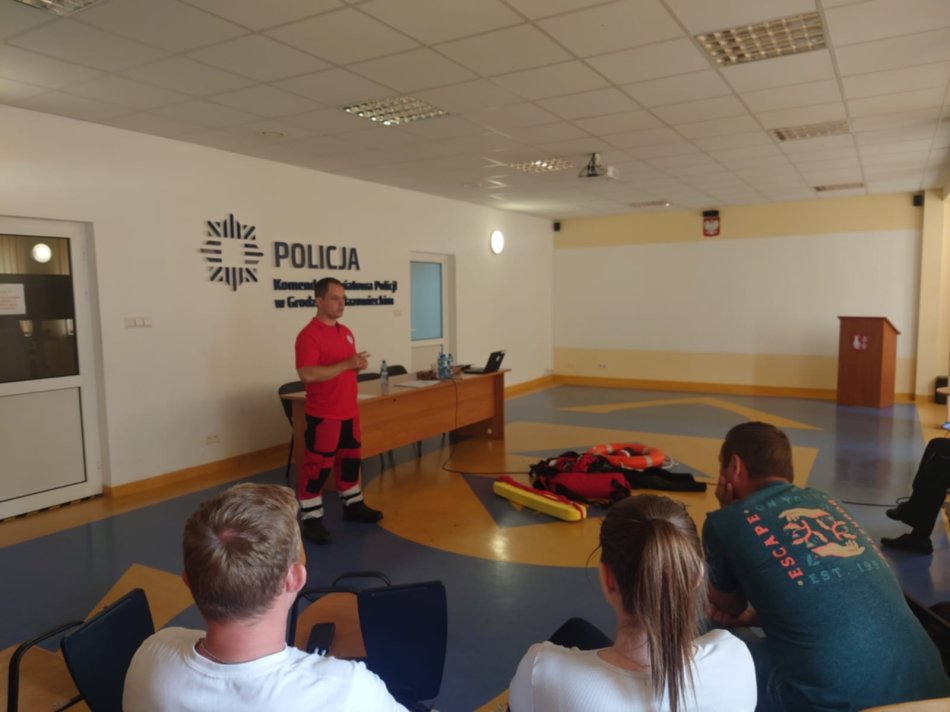 Szkolenie w Komendzie Powiatowej Policji w Grodzisku Mazowieckim  - WOPR Grodzisk Mazowiecki