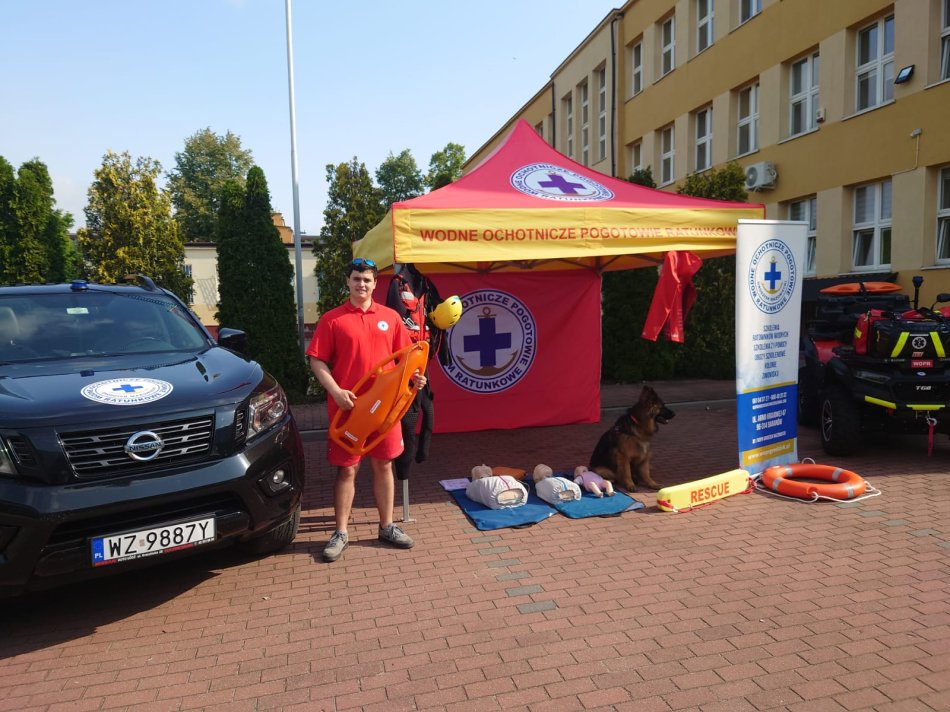 🛟 Dzień Bezpieczeństwa w SP nr 6 w Grodzisku Mazowieckim 🛟 - WOPR Grodzisk Mazowiecki